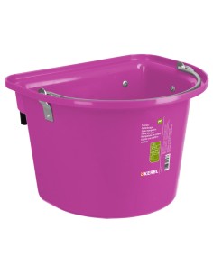 Tournament feed manger with hanging bracket and carrying...
